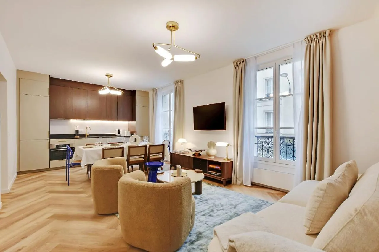 Luxurious Apartment - 3Bdr-8P - Bastille Paris